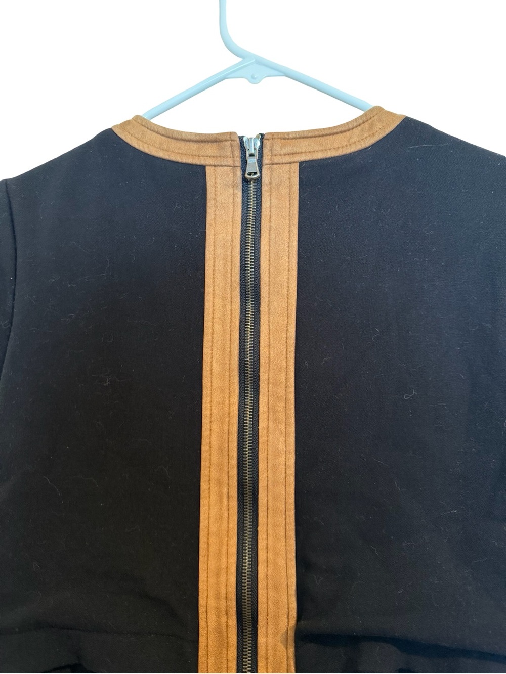 RTR - Toccin Black Mini dress Tan Trim -fully lined Sz 4 - Picture 13 of 14